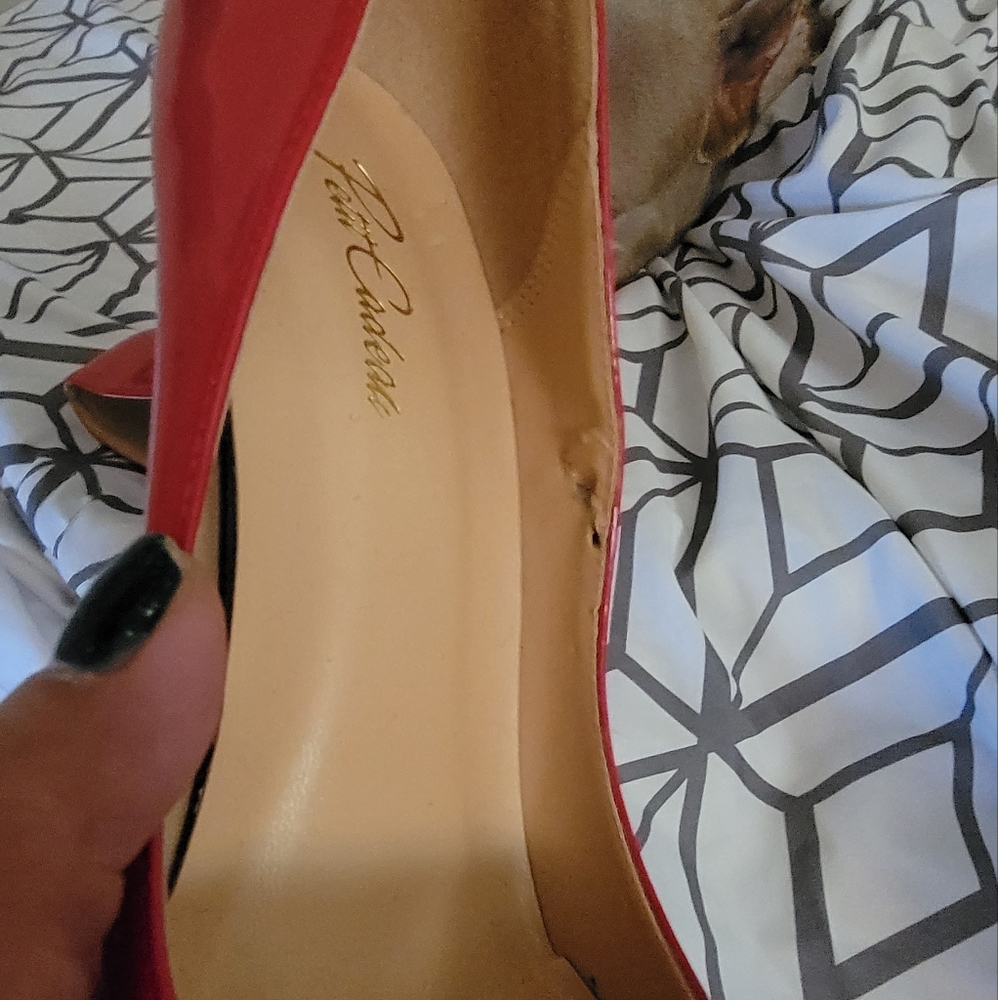 Red Stilletos - Picture 3 of 5